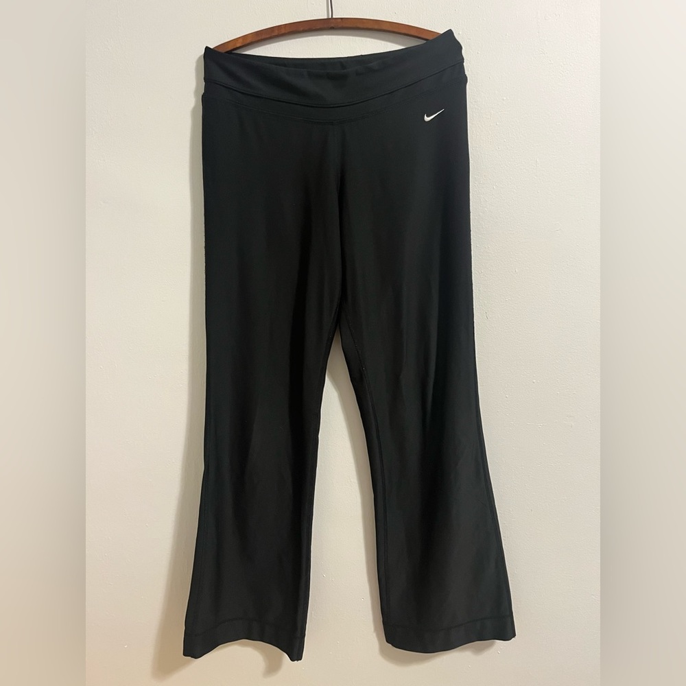 Nike Dri-Fit Leggings Black Women’s Yoga Pants Athletic Activewear Size Medium